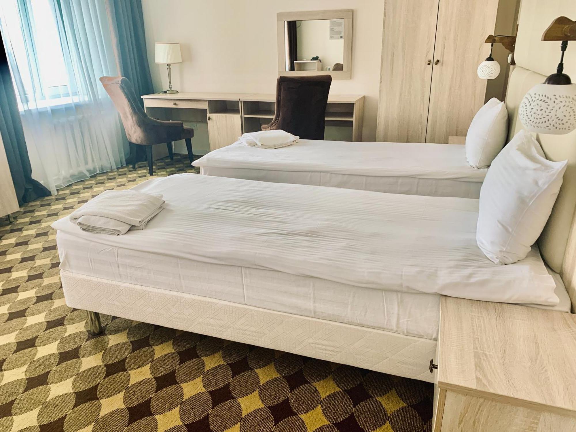 Dostyq Kokshetau Hotel Luaran gambar